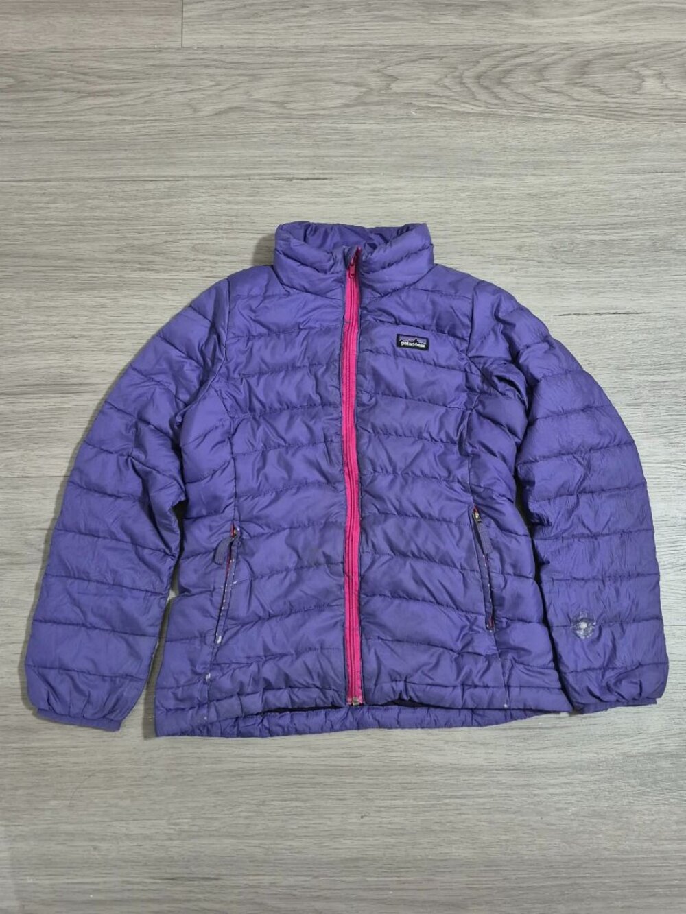 2000s Patagonia Girls Purple Puffer Jacket – Size S / M (10) Used (FAIR)